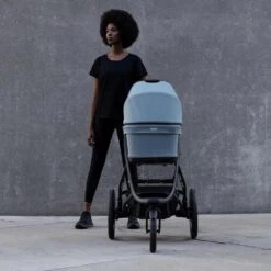 Thule Bassinet For Urban Glide 3 & Spring -Anbbaby Shop Thule Bassinet for Urban Glide 3 Spring Lifestyle3