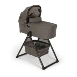 Nuna Demi Next Bassinet + Stand